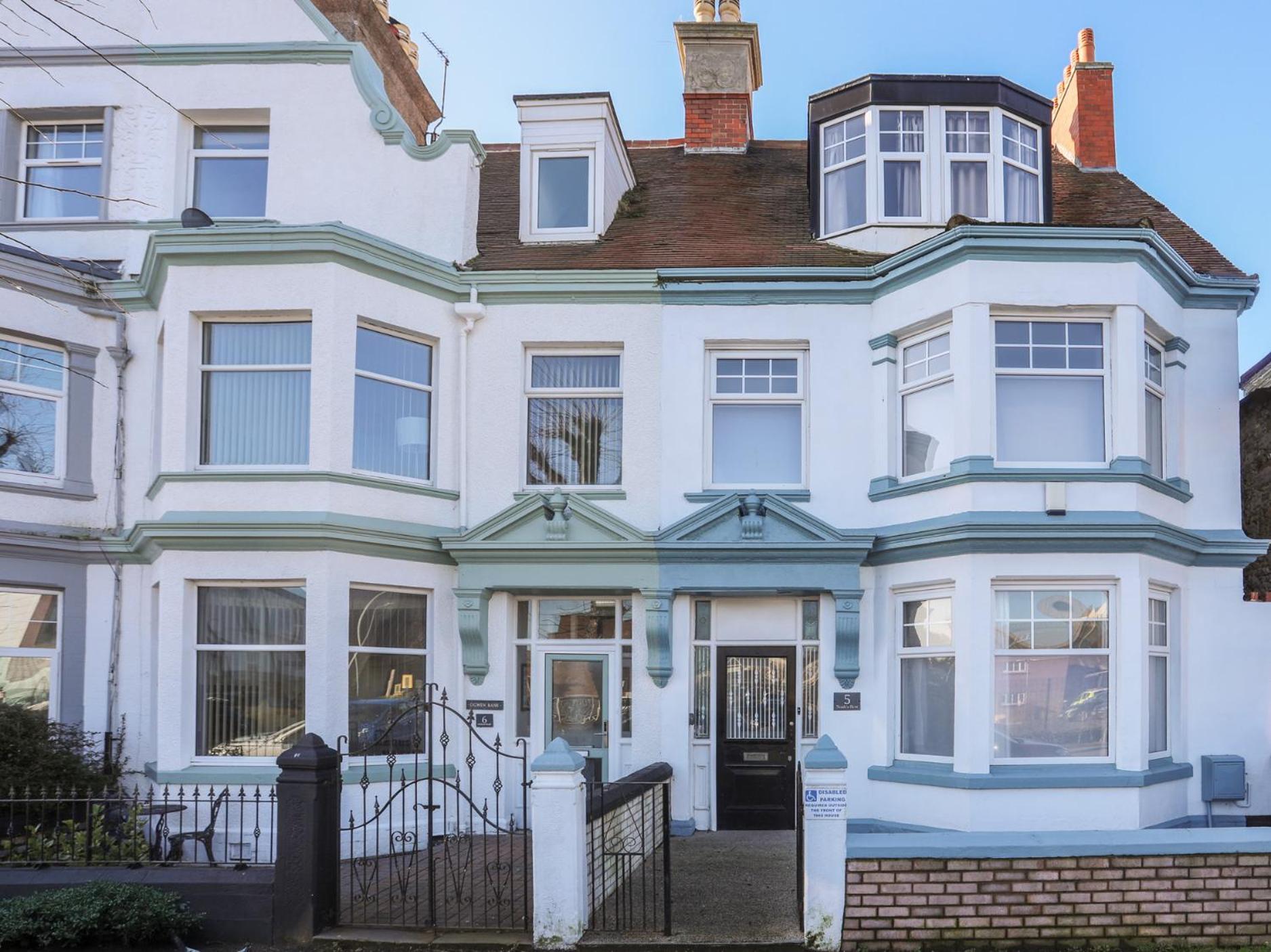 Noah'S Rest Villa Llandudno Exterior photo